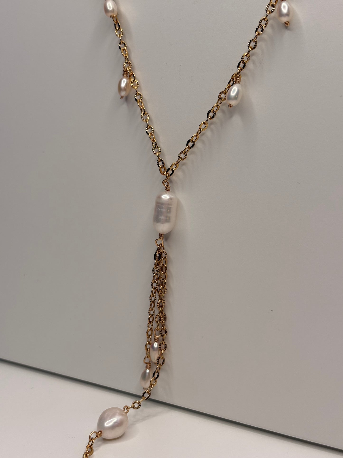 Perlen-Lariat-Halskette – Himmlische Perle