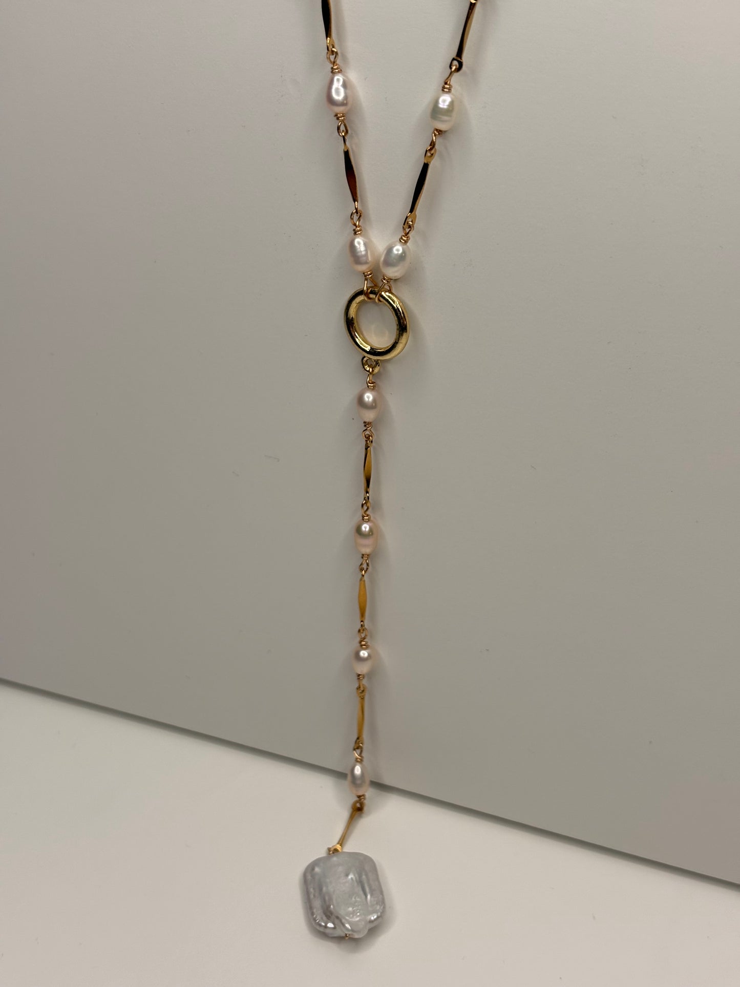 Pearl Lariat Necklace - Mother-of-Pearl Sun