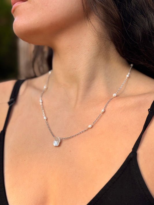 Perlenkette – Nachtperle