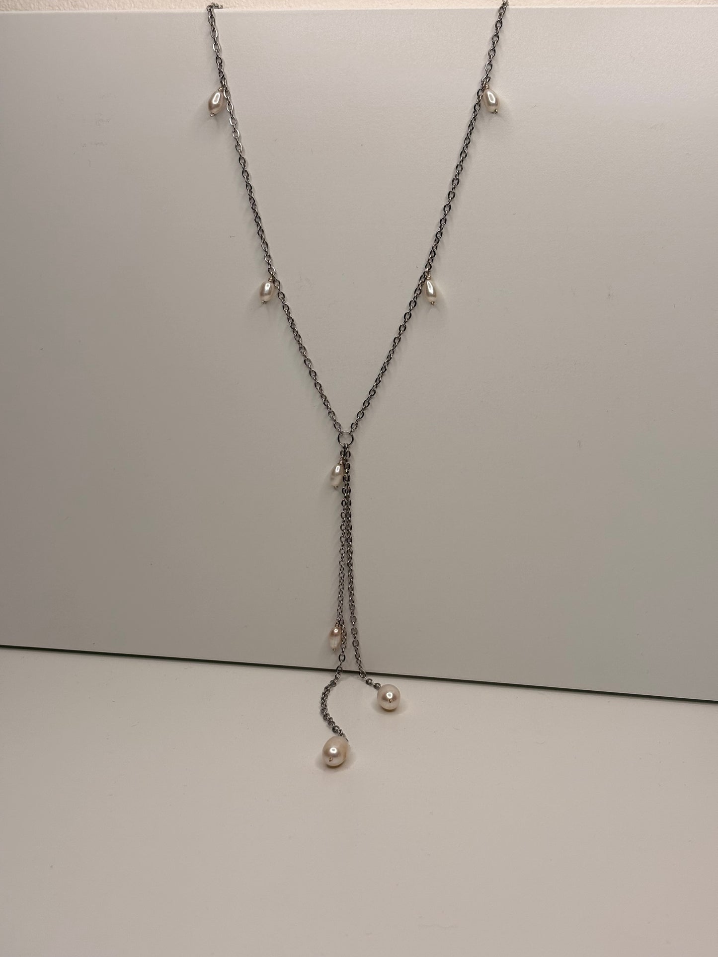 Collier de Perles - Cravate Nacré