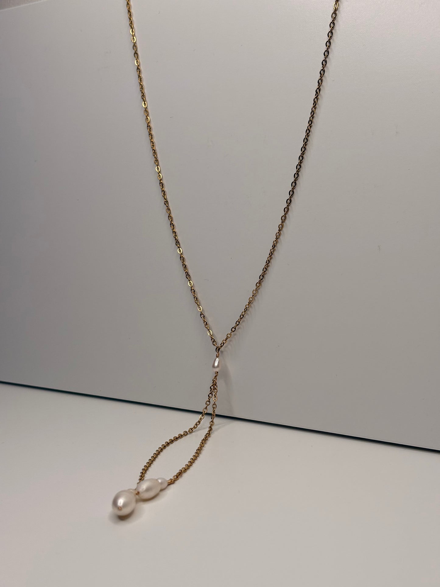 Perlen-Lariat-Halskette - Tränen aus Perlmutt