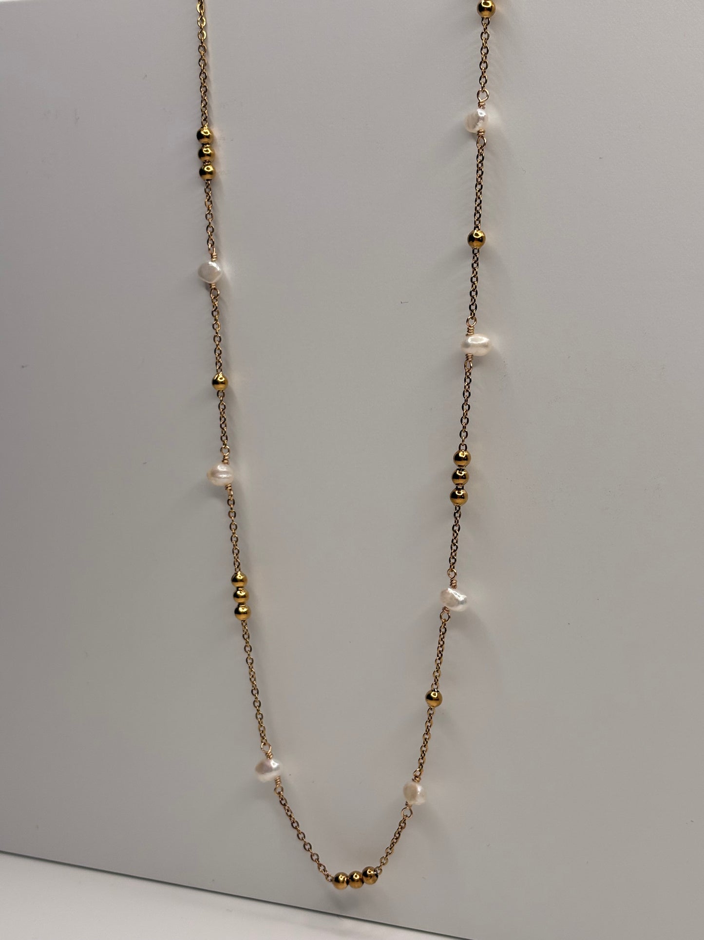 Pearl Necklace - Golden Cascade