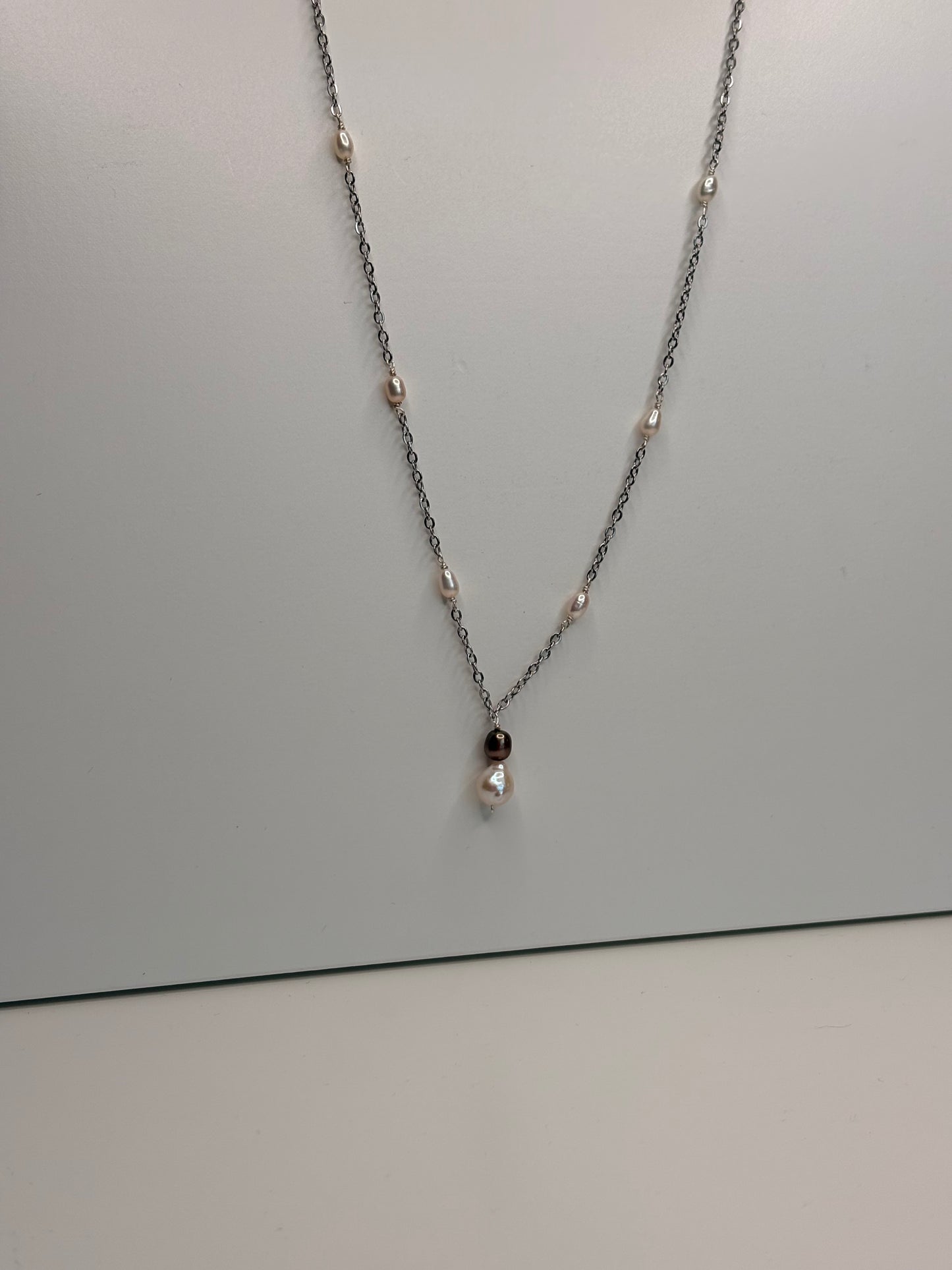 Perlenkette – Samtperle