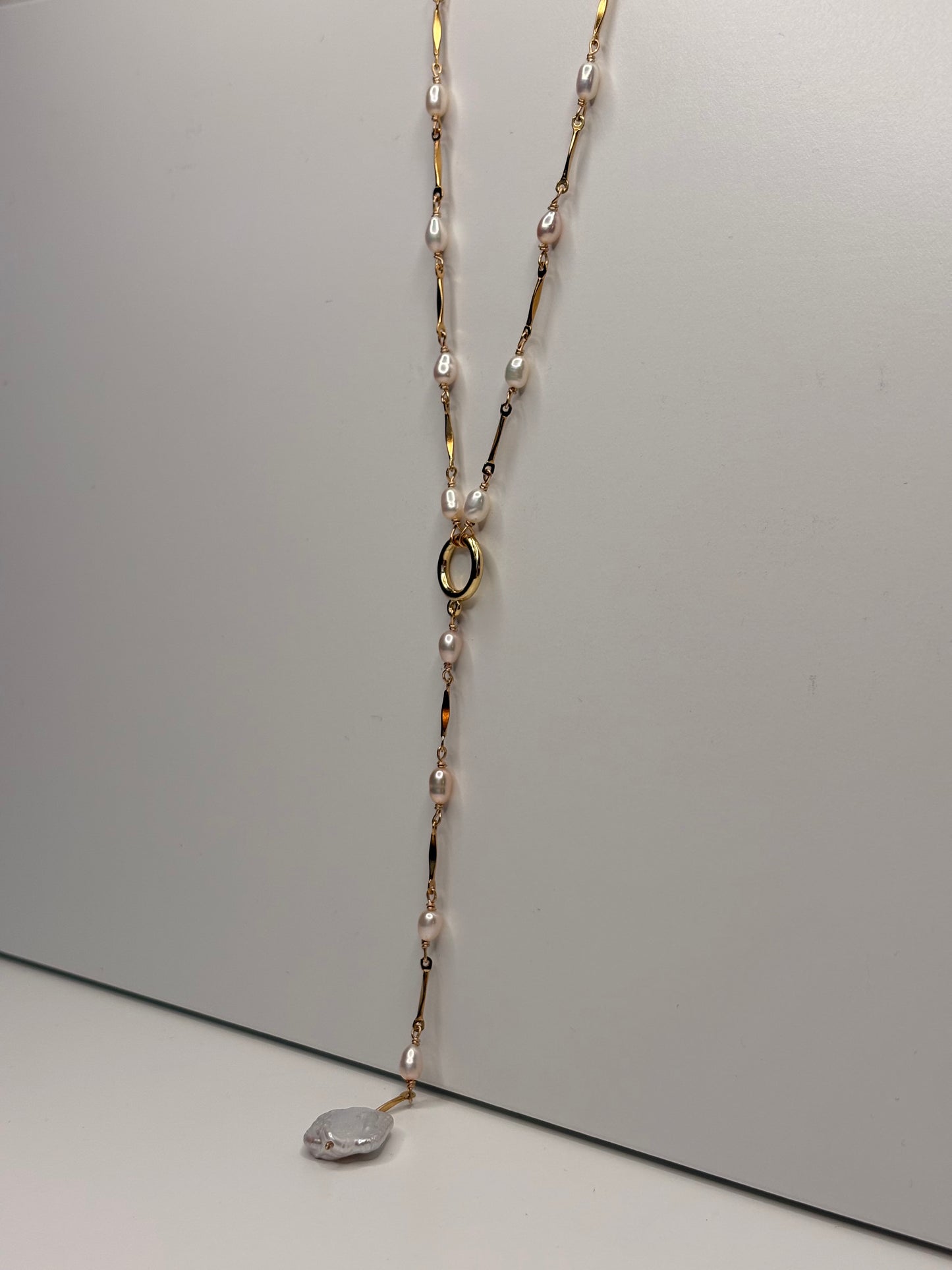 Perlen-Lariat-Halskette - Perlmutt-Sonne